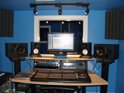 STAGE HOME STUDIO
